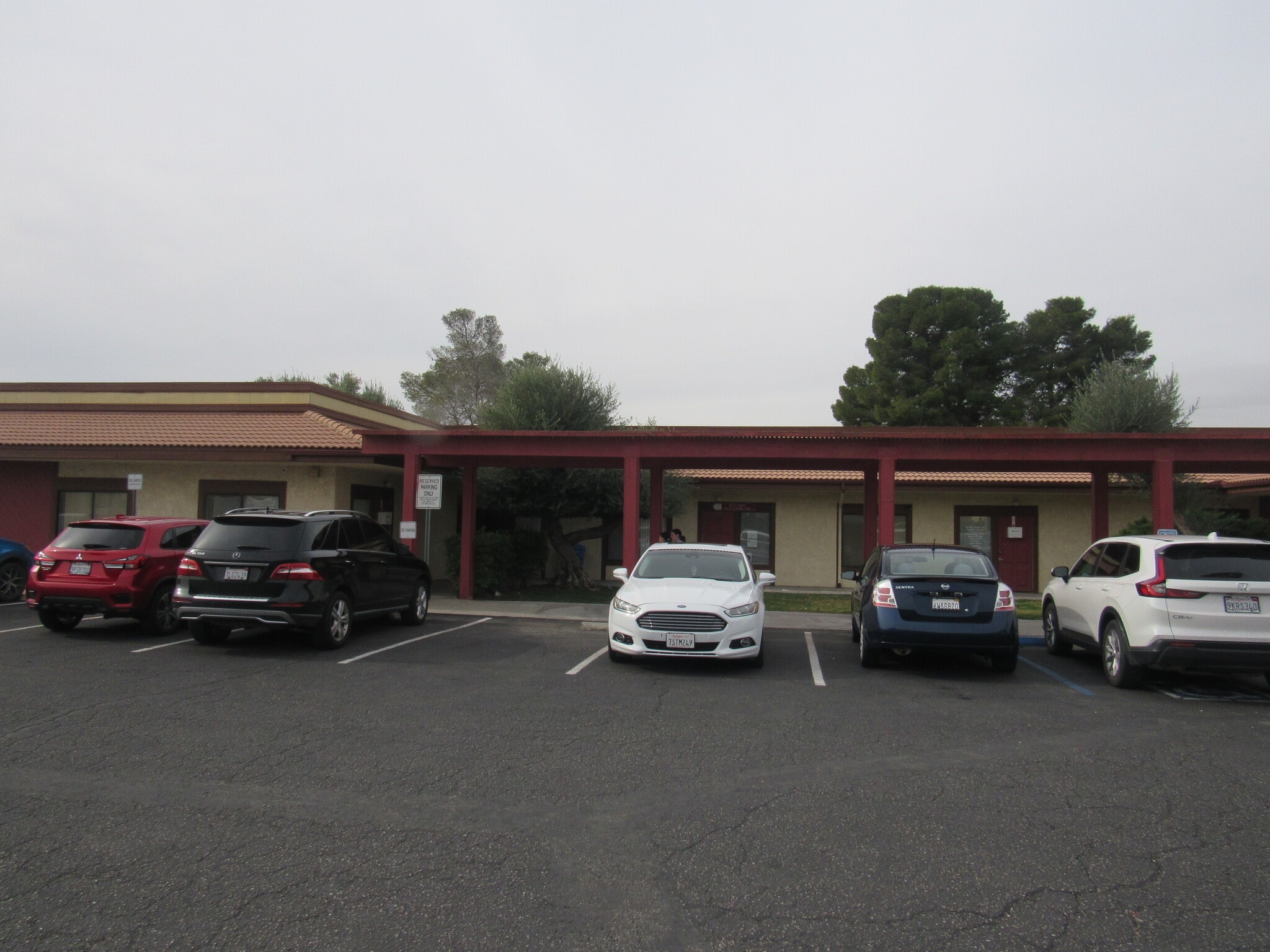 705 E Virginia Way, Barstow, CA for lease Interior Photo- Image 1 of 1