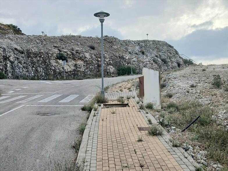 Calle Sierra Gorda, Alhaurín el Grande, Málaga for sale - Site Plan - Image 2 of 17