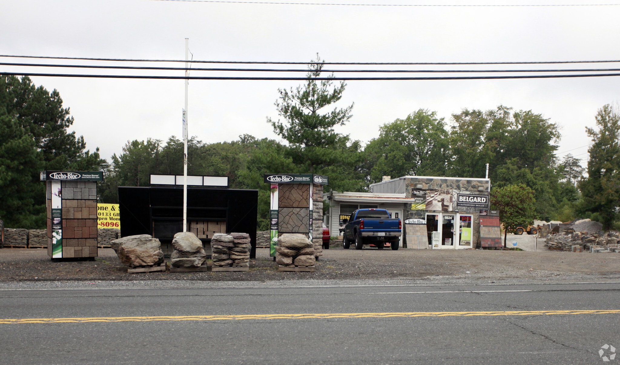 9816-9824 Richmond Hwy, Lorton, VA for lease Building Photo- Image 1 of 4