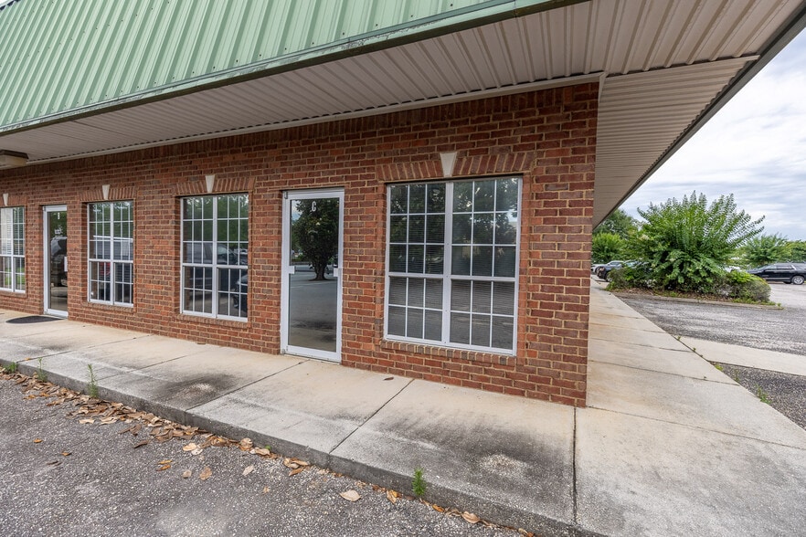 26148 Capital Dr, Daphne, AL for lease - Building Photo - Image 2 of 13
