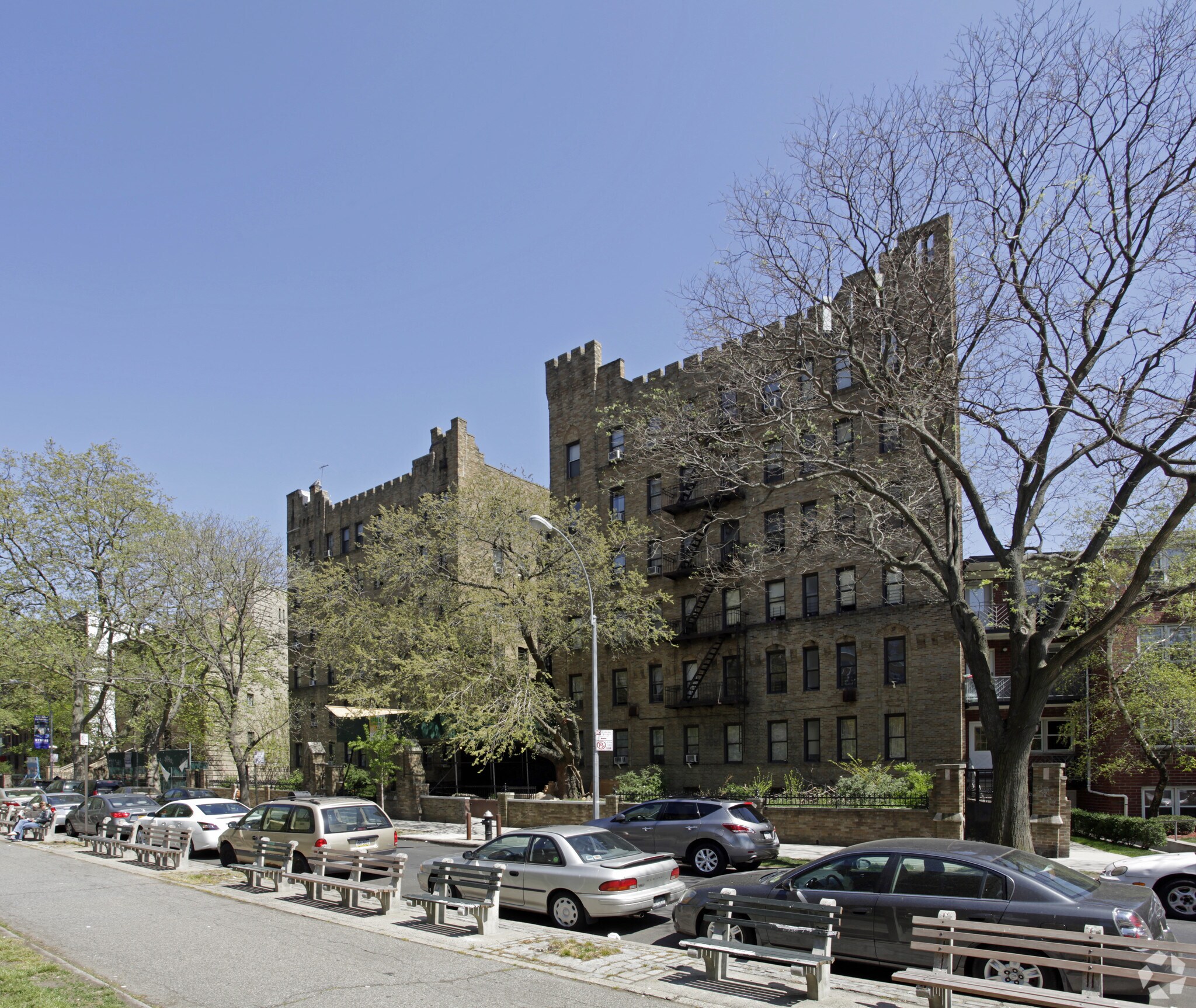 2935 Ocean Pky, Brooklyn, NY à louer Photo principale- Image 1 de 5