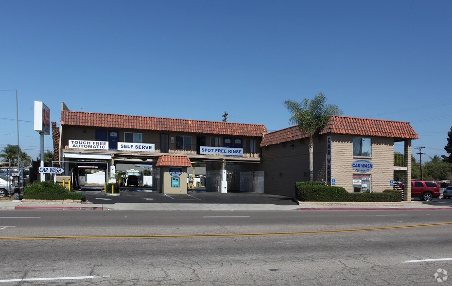 610 W 9th Ave, Escondido, CA à louer - Photo du bâtiment - Image 2 de 2