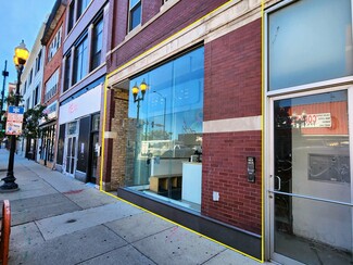 Plus de détails pour 1330 N Milwaukee Ave, Chicago, IL - Vente au détail à louer