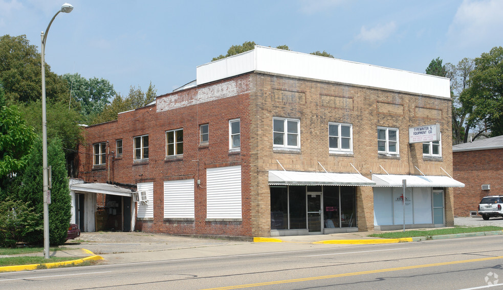 1022 E Center St, Kingsport, TN for sale - Primary Photo - Image 1 of 1