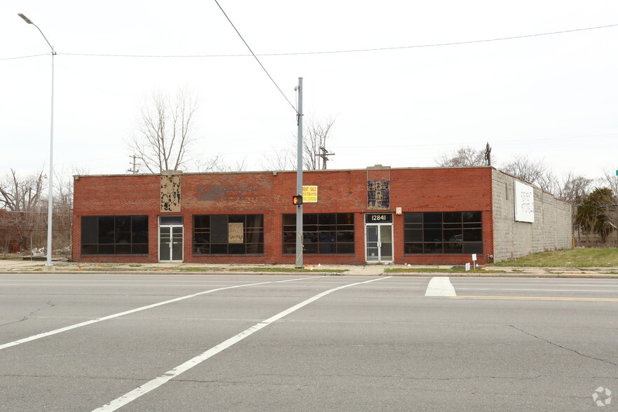 12841 Gratiot Ave, Detroit, MI à vendre - Photo principale - Image 1 de 1