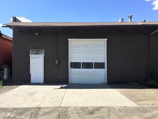 Plus de détails pour 219-230 W Commercial St, Elko, NV - Local d'activités à louer