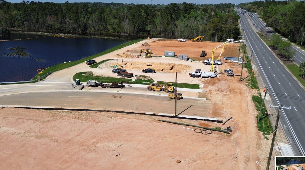 2728 Ox Bottom Rd, Tallahassee, FL à louer - Photo du bâtiment - Image 3 de 5