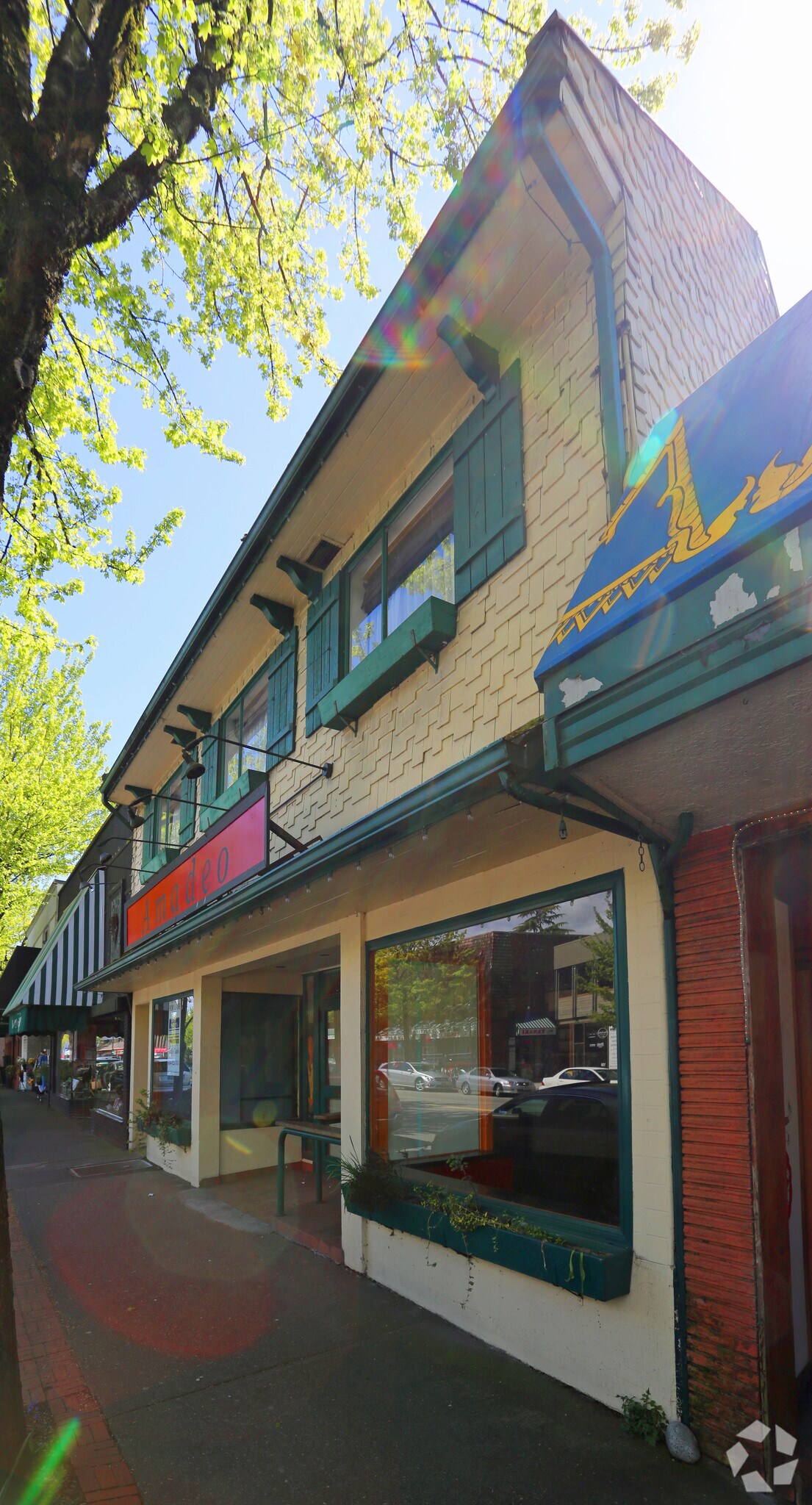 1468 Marine Dr, West Vancouver, BC à vendre Photo principale- Image 1 de 1