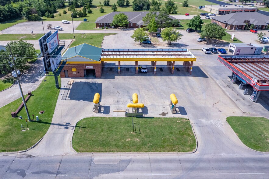 3003 Arlington, Ada, OK à vendre - Photo principale - Image 1 de 16