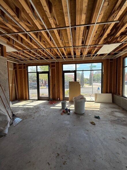 1400 N Kansas St, El Paso, TX à louer - Photo du bâtiment - Image 3 de 6