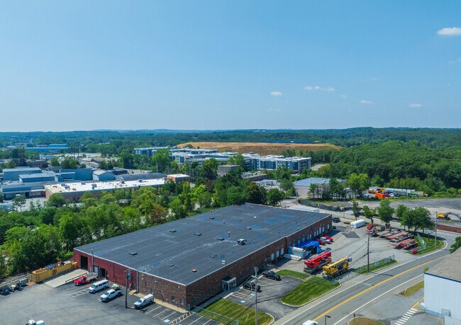 More details for 15 Industrial Way, Wilmington, MA - Industrial for Lease