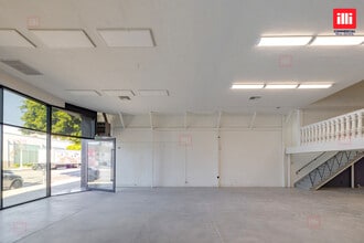 446 S La Brea Ave, Los Angeles, CA for lease Interior Photo- Image 1 of 16
