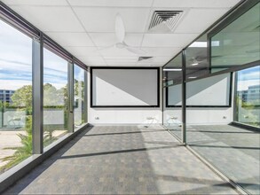 20 Lexington Dr, Bella Vista for lease Interior Photo- Image 2 of 6