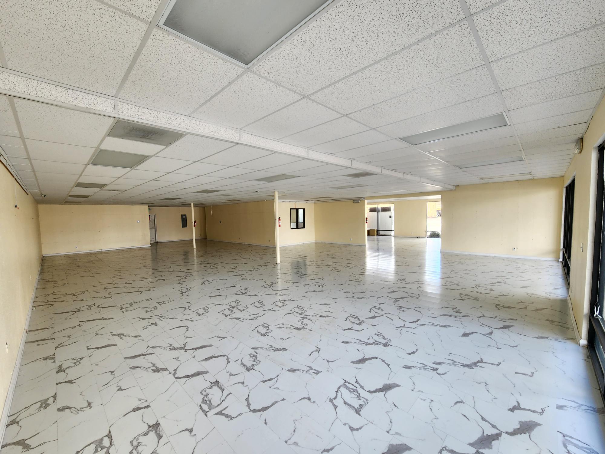 205 W Mission Ave, Escondido, CA for lease Interior Photo- Image 1 of 4
