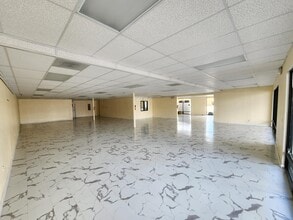 205 W Mission Ave, Escondido, CA for lease Interior Photo- Image 1 of 4