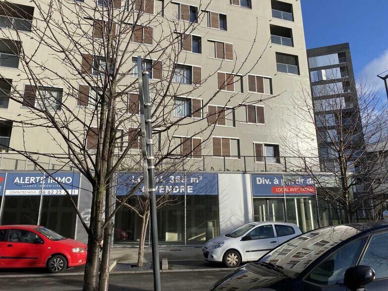 Commerce de détail dans Lille à louer - Photo du bâtiment - Image 3 de 3