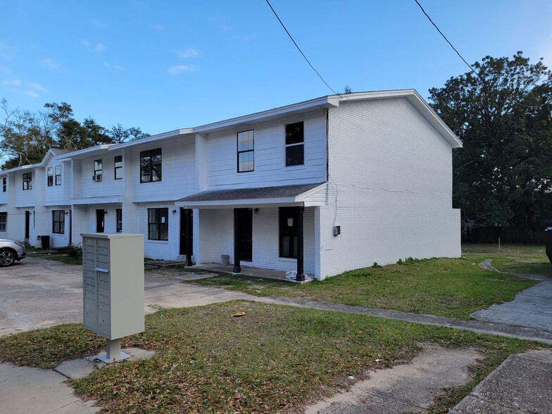 1201-1281 W Maxwell St, Pensacola, FL for sale - Building Photo - Image 2 of 14