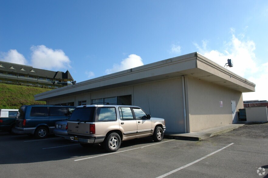 2710 Broadway St, Eureka, CA à louer - Photo du bâtiment - Image 2 de 3