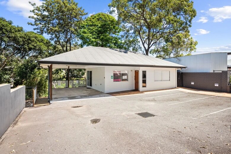 598 Rode Rd, Chermside à louer Photo principale- Image 1 de 3