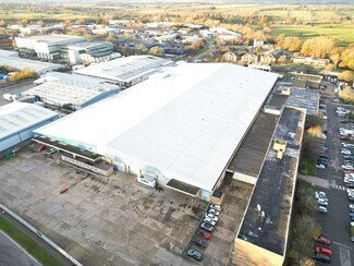 Plus de détails pour Redhouse Rd, Northampton - Industriel à louer