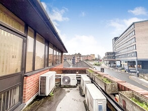 288 Chase Rd, London for lease Building Photo- Image 2 of 10