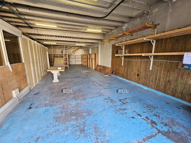 Flex in Maisons-Alfort for lease - Building Photo - Image 2 of 10