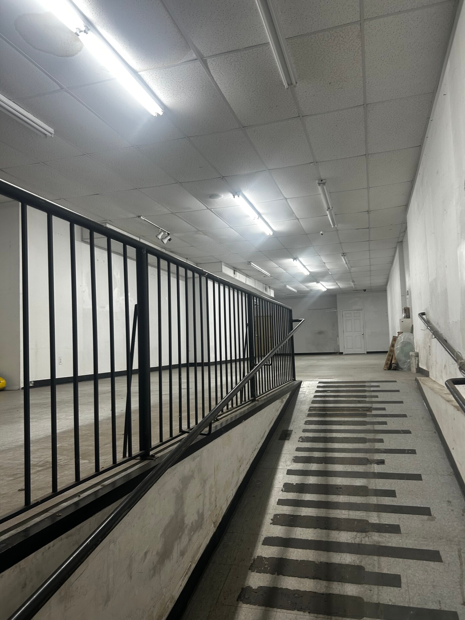 256 Schenectady Ave, Brooklyn, NY for lease Interior Photo- Image 1 of 7