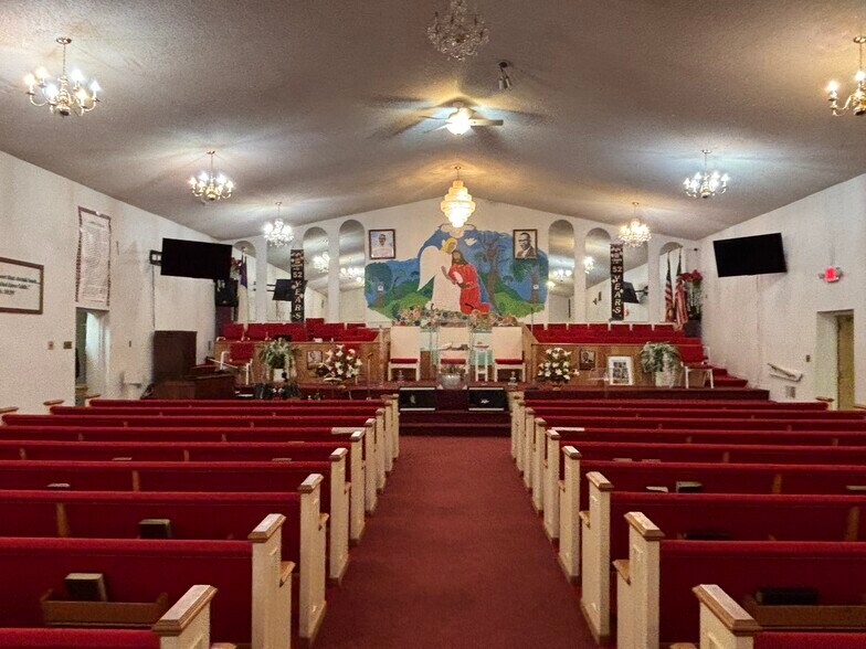 15100 Fenkell St, Detroit, MI à vendre - Photo du bâtiment - Image 2 de 22