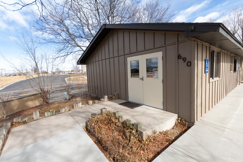 690 Cairnes Dr, Fort Collins, CO à louer - Photo du bâtiment - Image 2 de 5