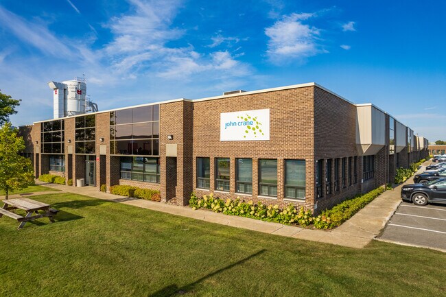 More details for 3465-3545 Boul Thimens, Montréal, QC - Industrial for Lease