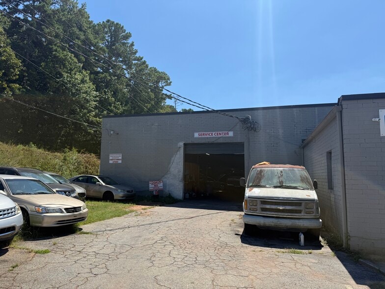 2435 Stone Mountain Lithonia Rd, Lithonia, GA for lease - Building Photo - Image 3 of 16