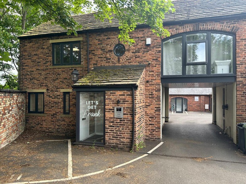 Aberford Rd, Wakefield à louer - Photo du bâtiment - Image 1 de 1