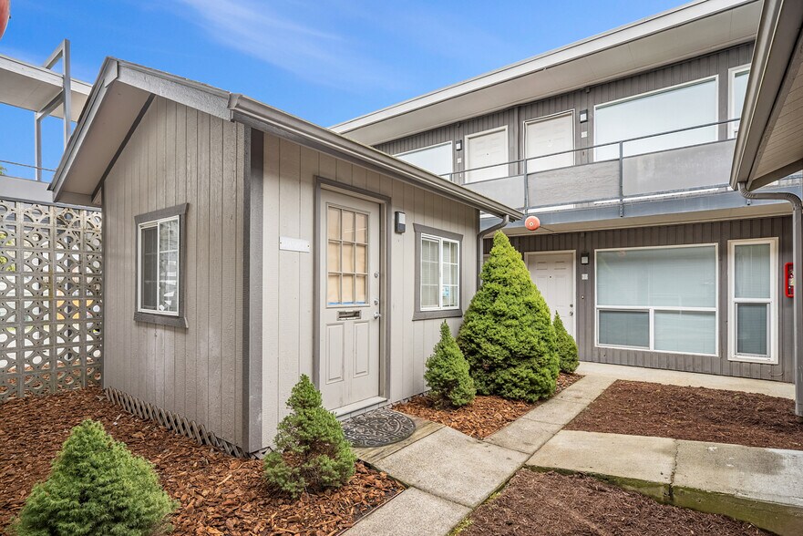 5416 S M St, Tacoma, WA à vendre - Photo du bâtiment - Image 3 de 10