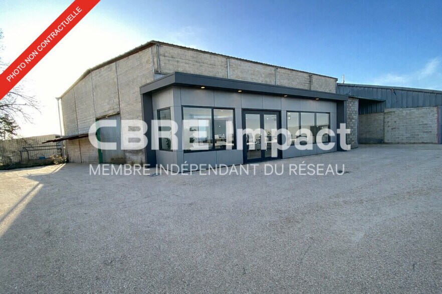 16 Rue Du Professeur Louis Neel, Longvic for sale - Building Photo - Image 3 of 12