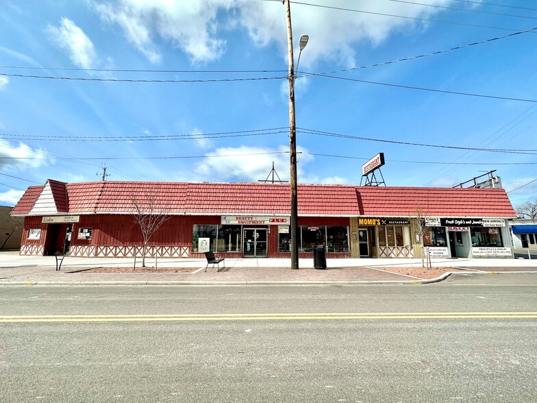 740-750 E 185th St, Cleveland, OH for lease - Building Photo - Image 1 of 6