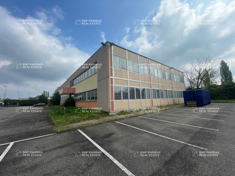 4 Rue Du Héron, Schiltigheim for sale - Building Photo - Image 2 of 14