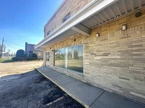 4505 N Main St, Dayton, OH for lease Interior Photo- Image 1 of 9