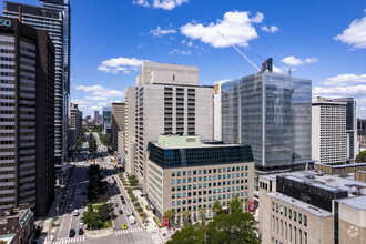 375 University Ave, Toronto, ON - aerial  map view