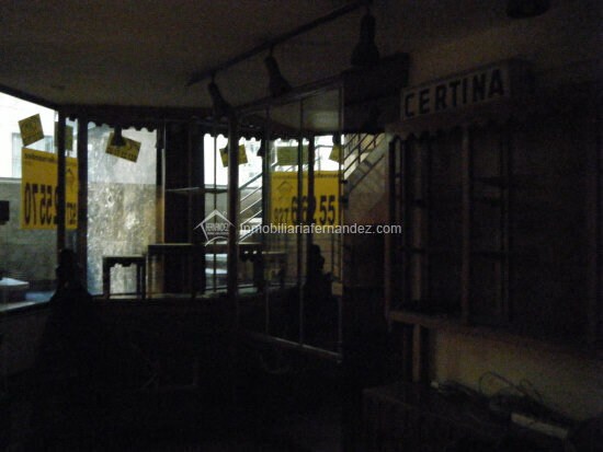 Commerce de détail dans Cáceres, Cáceres à vendre - Photo du bâtiment - Image 3 de 7