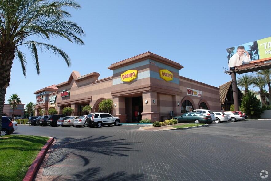 5045 W Tropicana Ave, Las Vegas, NV à vendre - Photo principale - Image 1 de 4