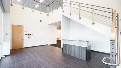 14935 Limonite Ave, Eastvale, CA for lease Interior Photo- Image 1 of 14