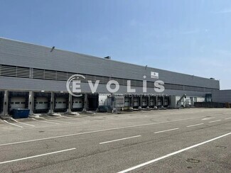 Plus de détails pour 2 Rue Blaise Pascal, Vaulx-Milieu - Bureau, Industriel à louer