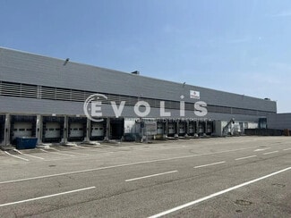 Plus de détails pour 2 Rue Blaise Pascal, Vaulx-Milieu - Bureau, Industriel à louer