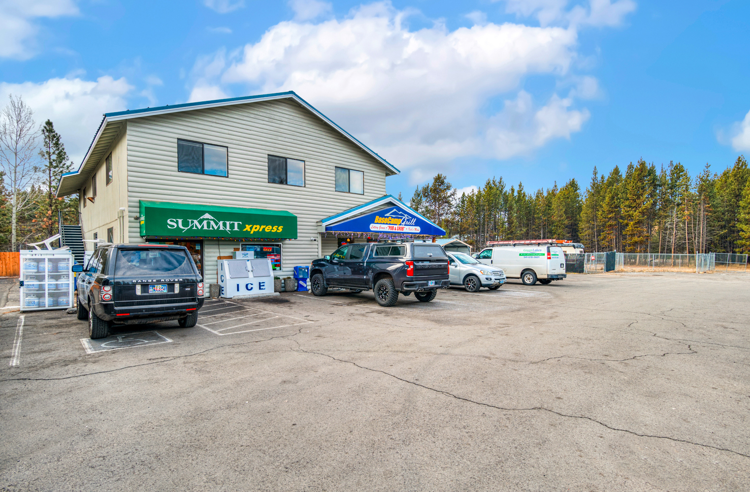 17355 Spring River Rd, Bend, OR for lease Building Photo- Image 1 of 13