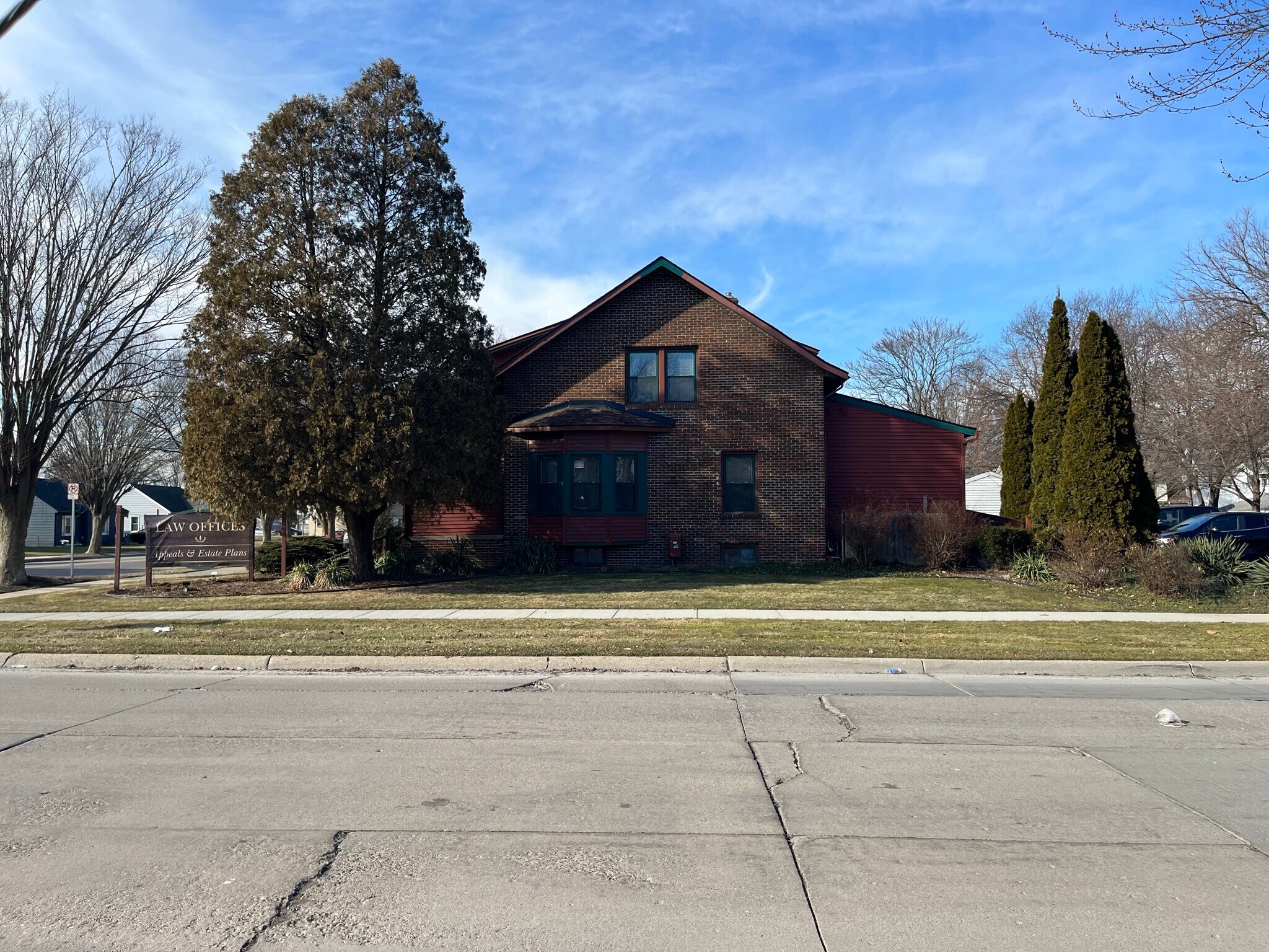 117 Crocker Blvd, Mount Clemens, MI à vendre Photo principale- Image 1 de 9