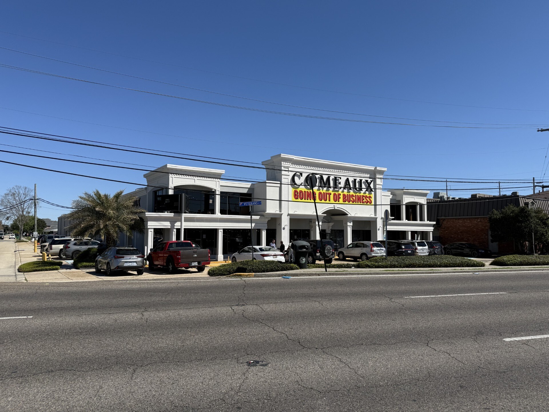 415 Veterans Memorial Blvd, Metairie, LA for lease Primary Photo- Image 1 of 11