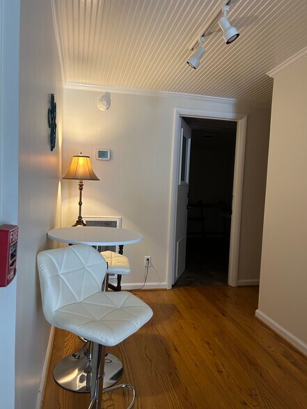 414 Main St, Franklin, TN à louer - Photo du bâtiment - Image 3 de 11