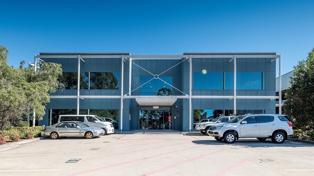 39 Britton St, SMITHFIELD for lease Primary Photo- Image 1 of 2
