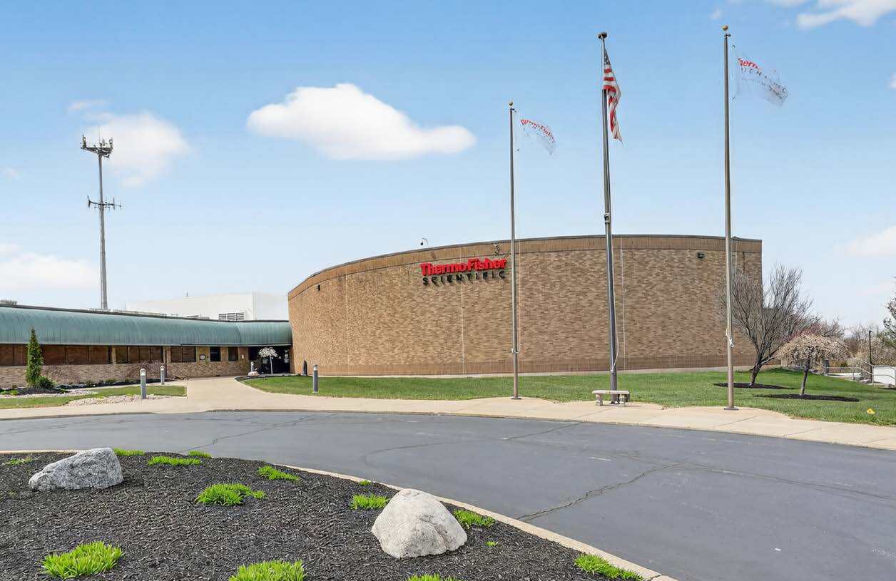 2 Tesseneer Dr, Highland Heights, KY à vendre Photo principale- Image 1 de 5