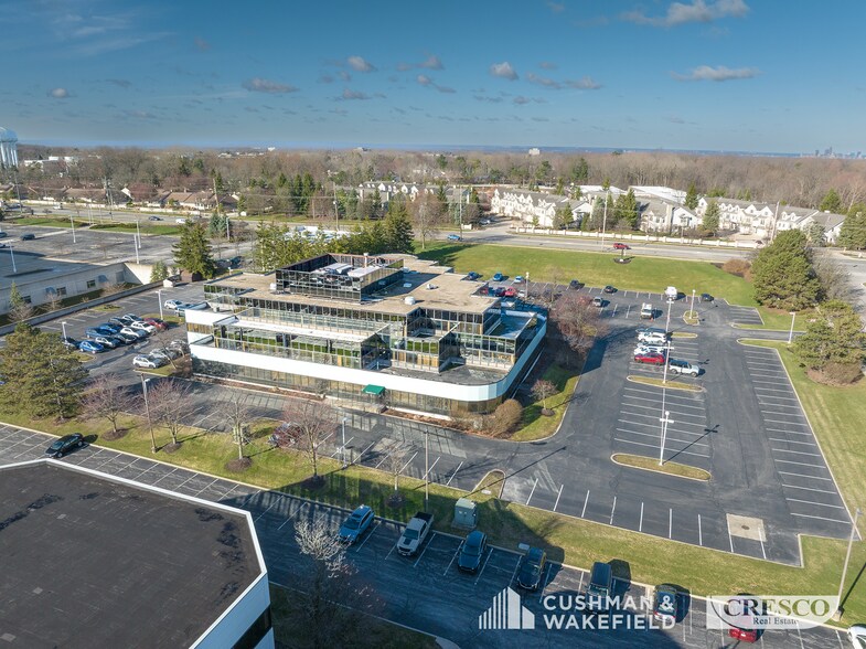 25700 Science Park Dr, Beachwood, OH for sale - Building Photo - Image 2 of 13